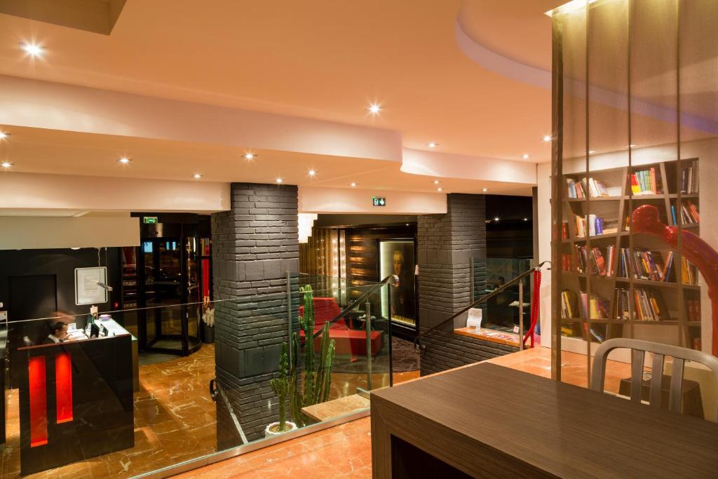Hotel De Brienne Toulouse Exterior photo